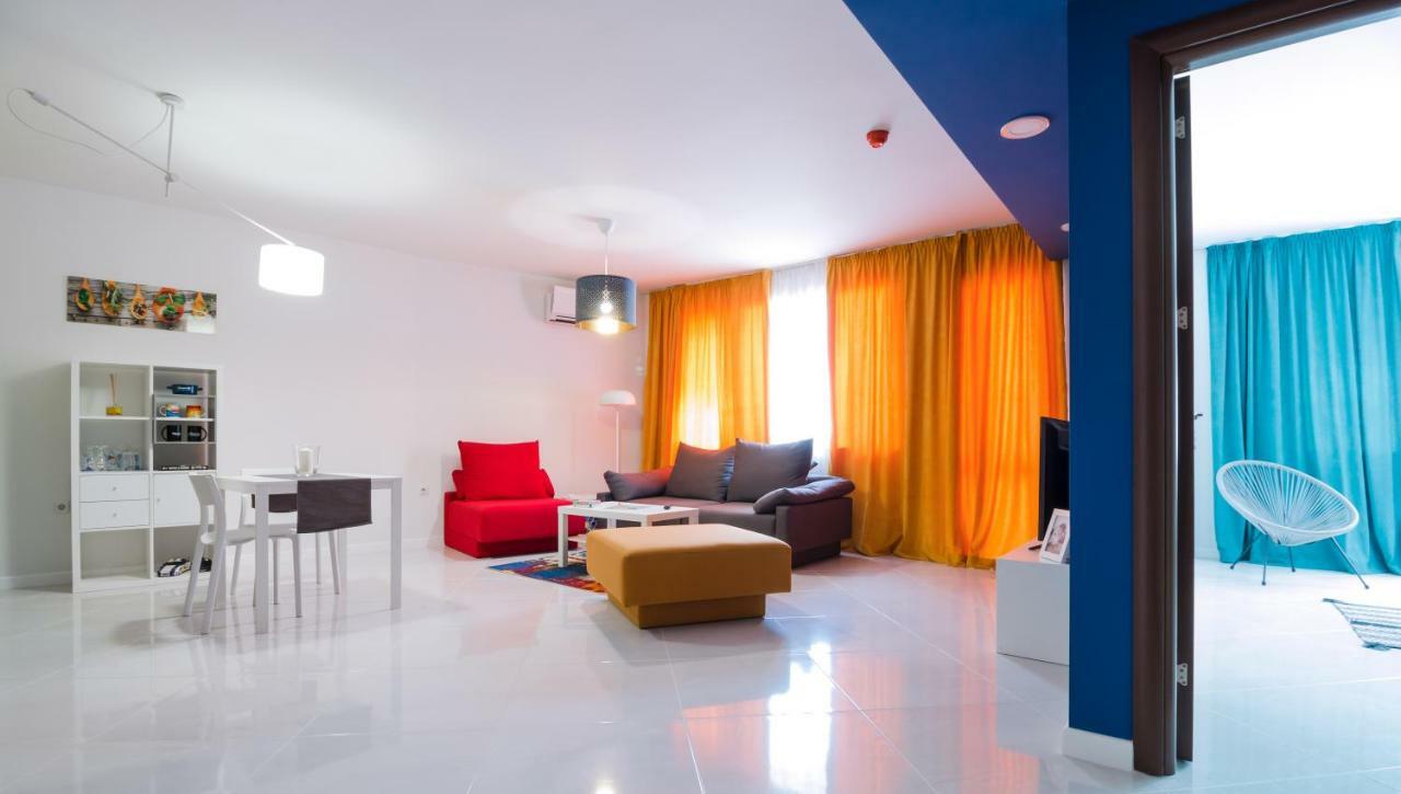 Pop Your Colors - Funky And Modern 1Bdr Apt By Flat Mаnager Płowdiw Zewnętrze zdjęcie